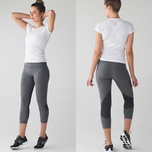 Lululemon | Pace Rival 22” Crop | size 8
